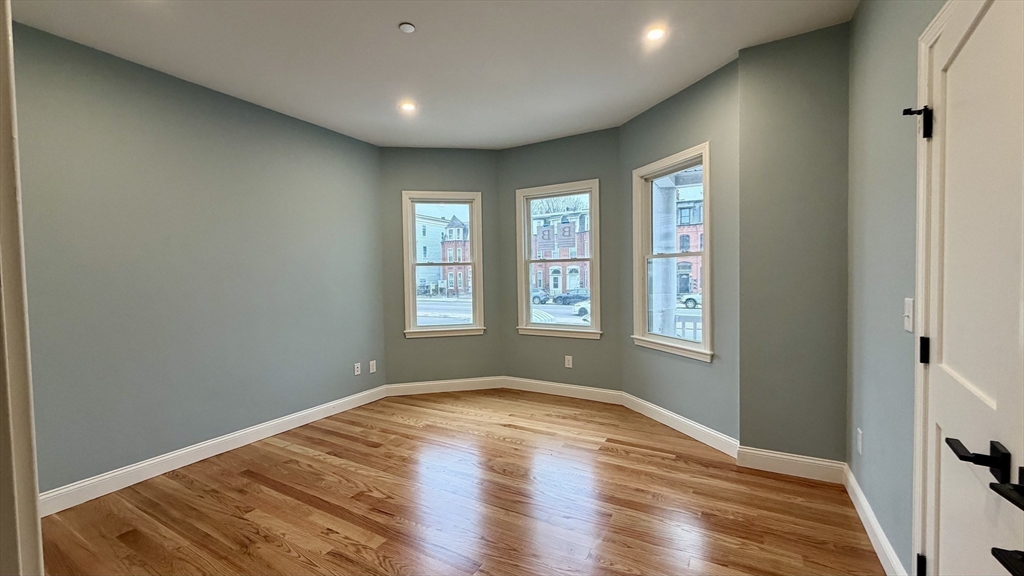 663 Columbia Road, Unit 1 Boston, MA 02125 - Photo 7 of 17