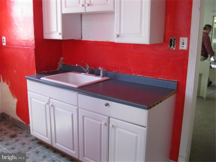 163 Marlborough Road Upper Darby, PA 19082 - Photo 3 of 9 Kitchen