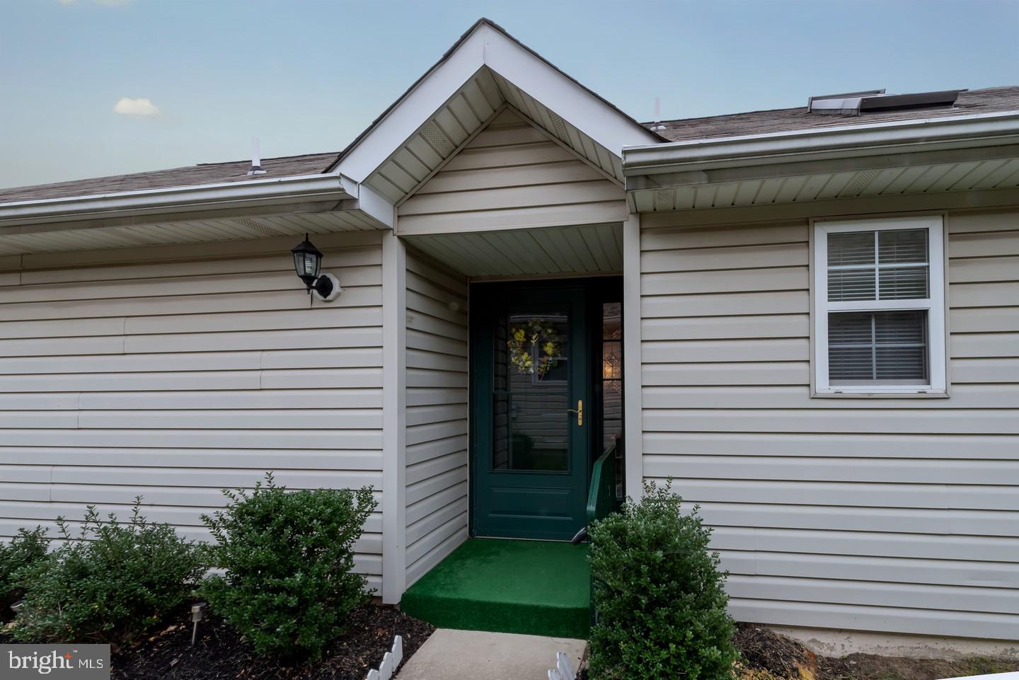 107 Alexander Road Edgewater Park, NJ 08010 - Photo 3 of 33 Gallery Image 3