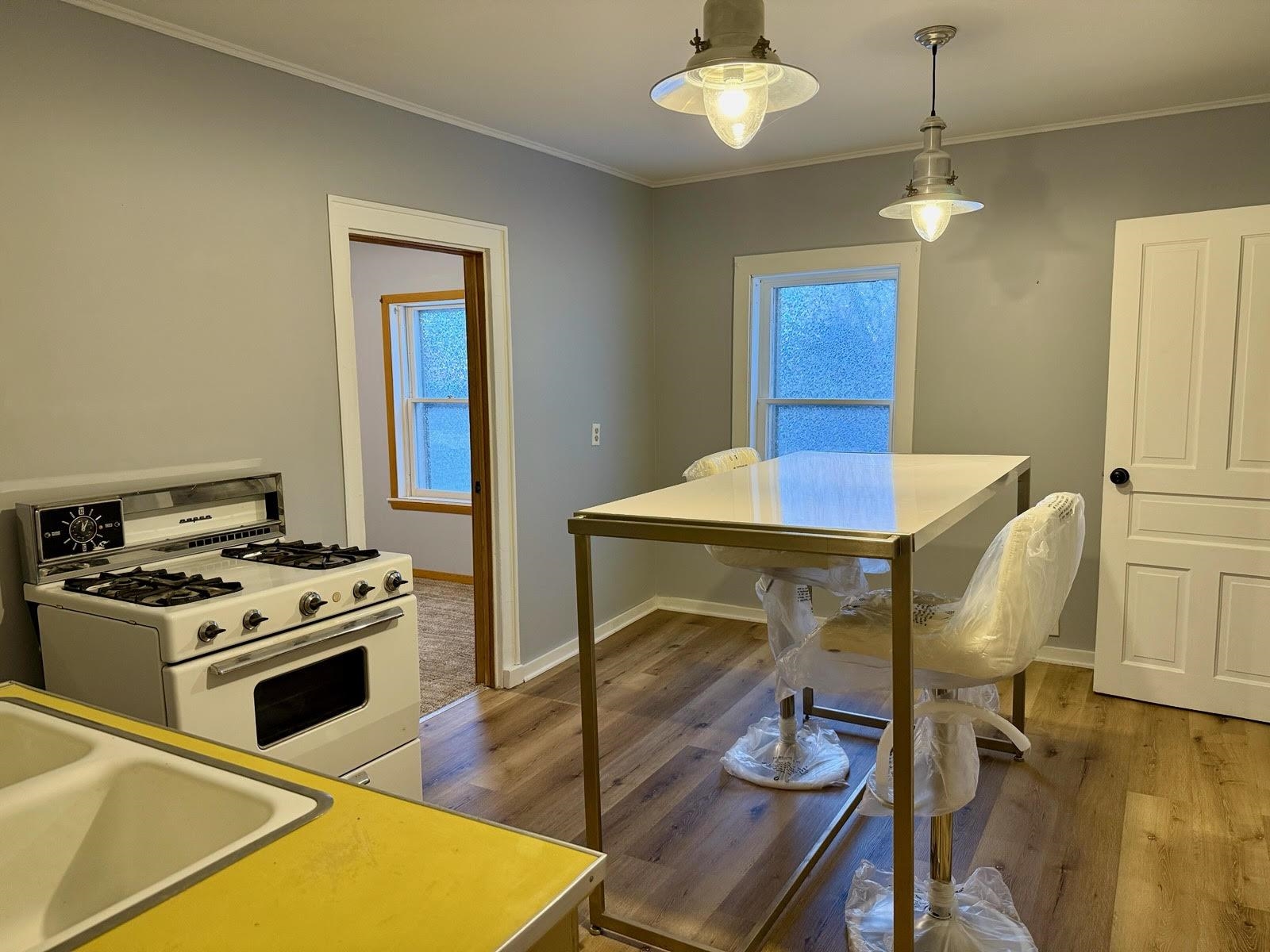 1610 17th Street Two Rivers, WI 54241 - Photo 12 of 36