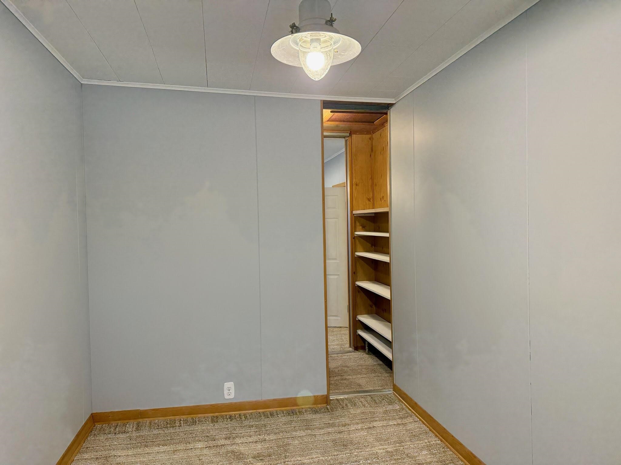 1610 17th Street Two Rivers, WI 54241 - Photo 17 of 36