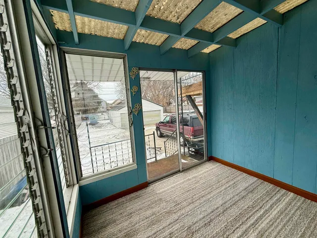 $199,900 | 1610 17th Street, Two Rivers, WI 54241