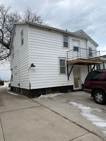 $199,900 | 1610 17th Street, Two Rivers, WI 54241