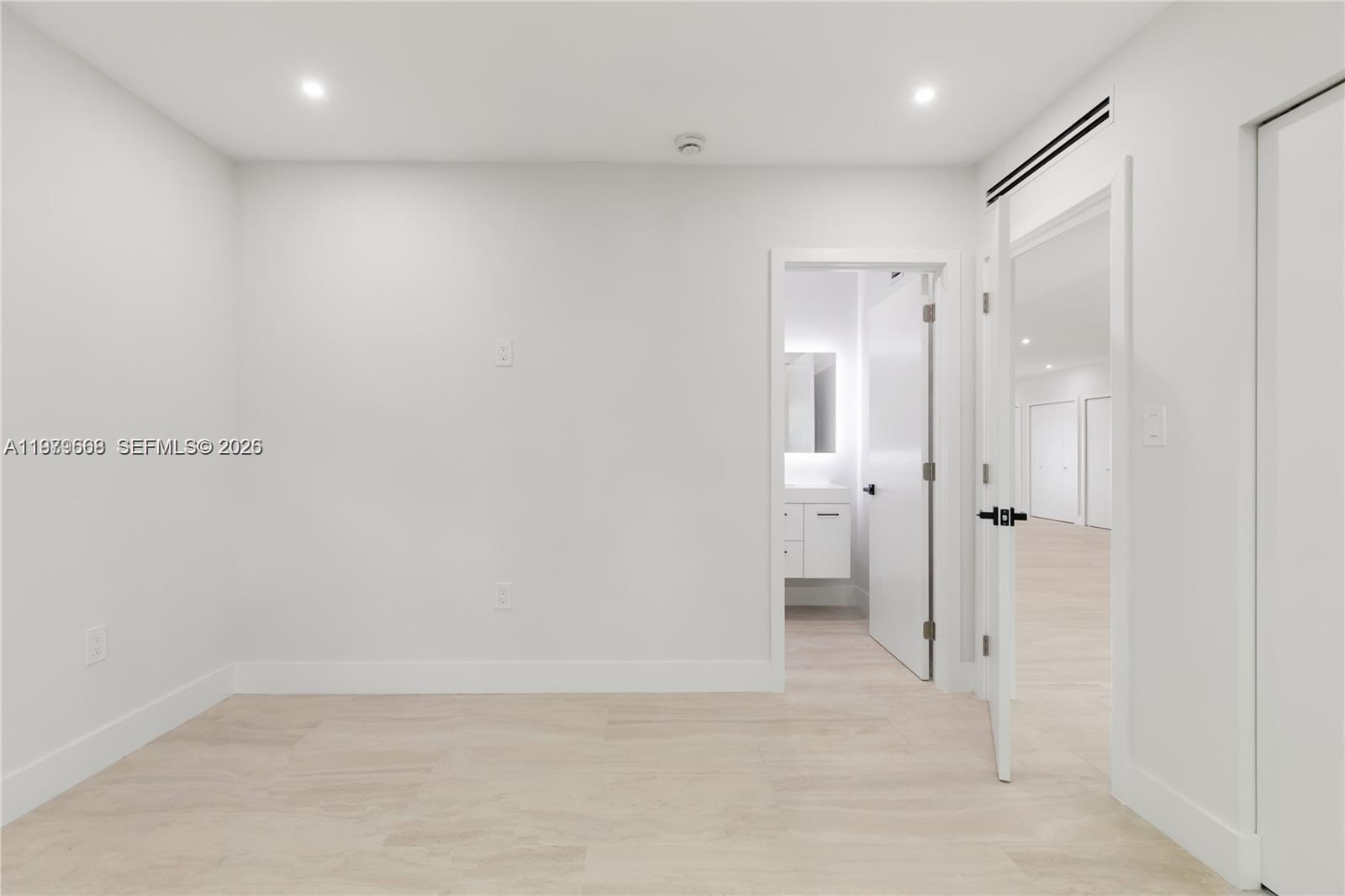 2251 Southwest 20th Street Miami, FL 33145 - Photo 22 of 36
