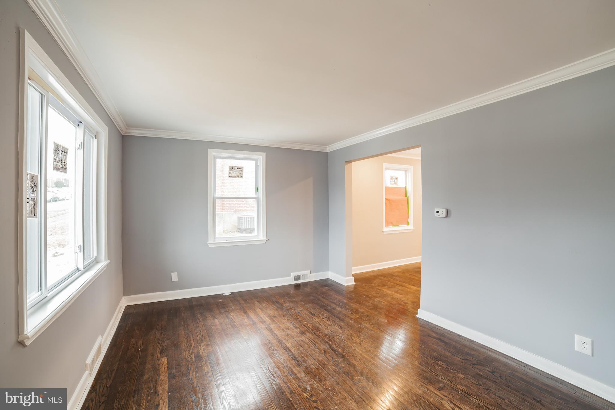 3522 Rhom Road Baltimore, MD 21207 - Photo 3 of 28 Living Room