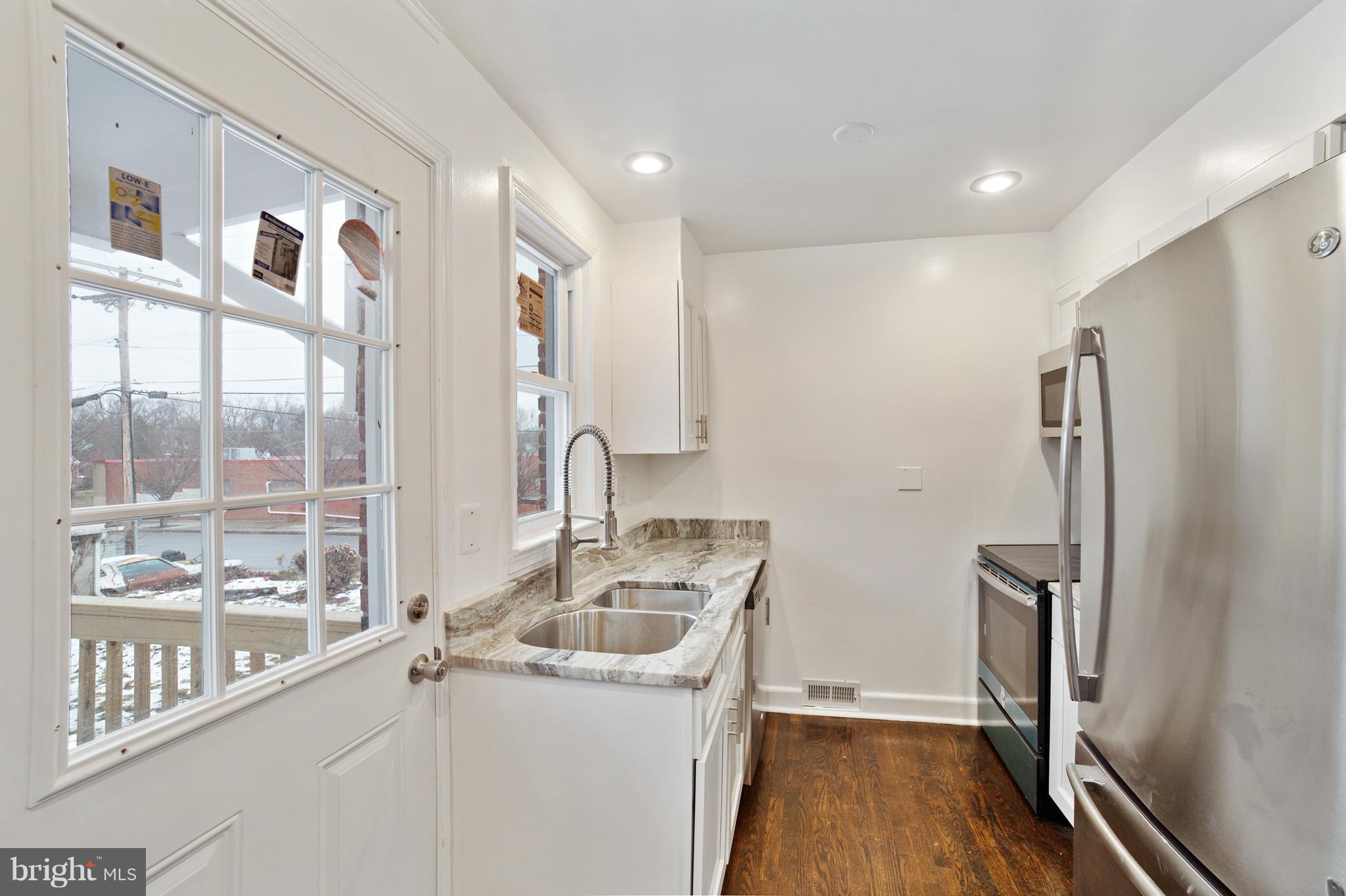 3522 Rhom Road Baltimore, MD 21207 - Photo 7 of 28 Kitchen