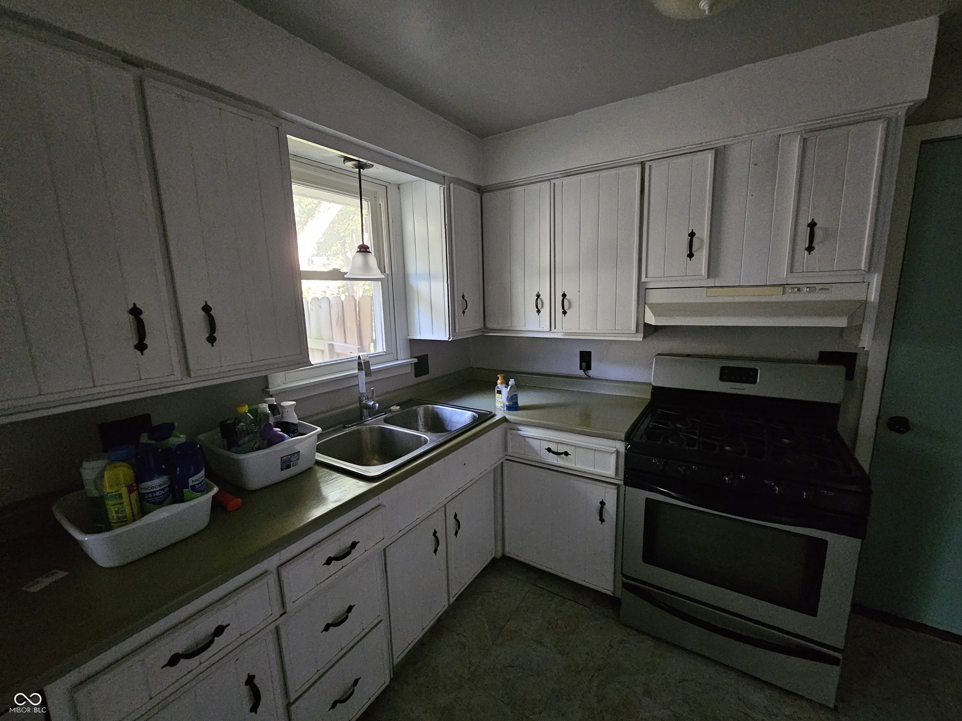 5700 South 100th Street West Pendleton, IN 46064 - Photo 3 of 25