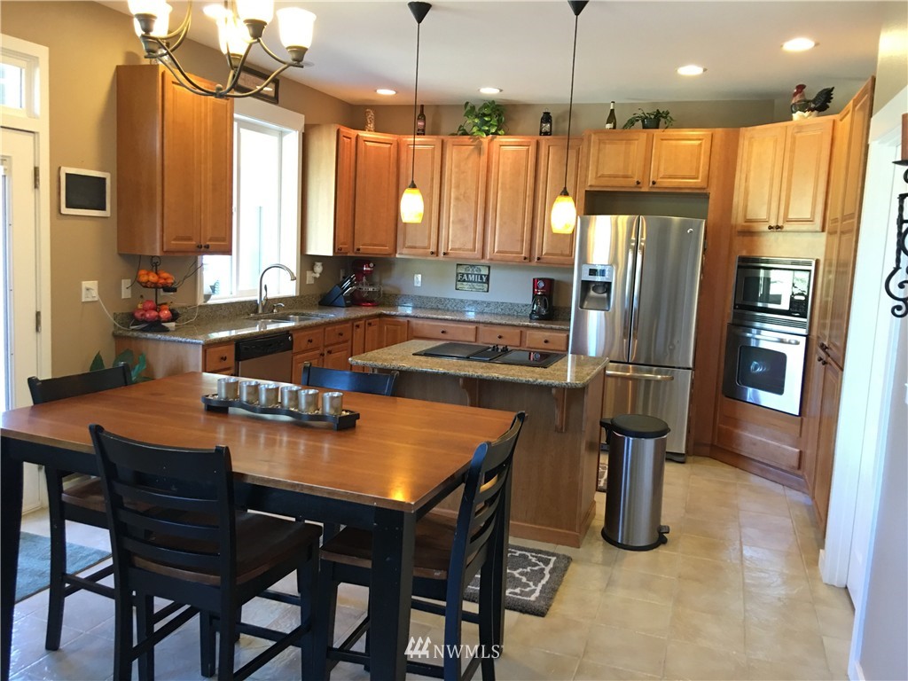 641 Old Cedars Road Cle Elum, WA 98922 - Photo 4 of 20