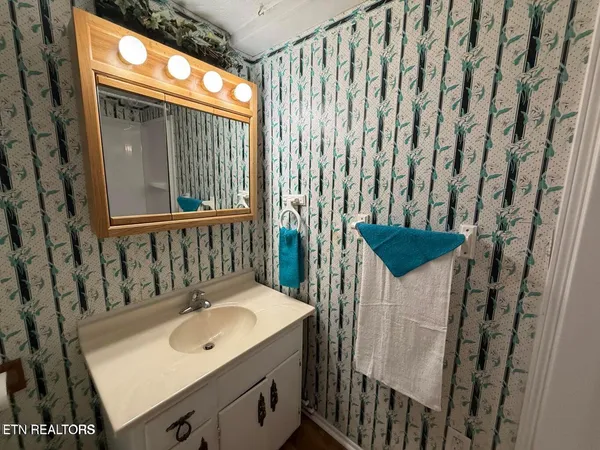 $324,500 | 308 Mimosa Street, Tazewell, TN 37879