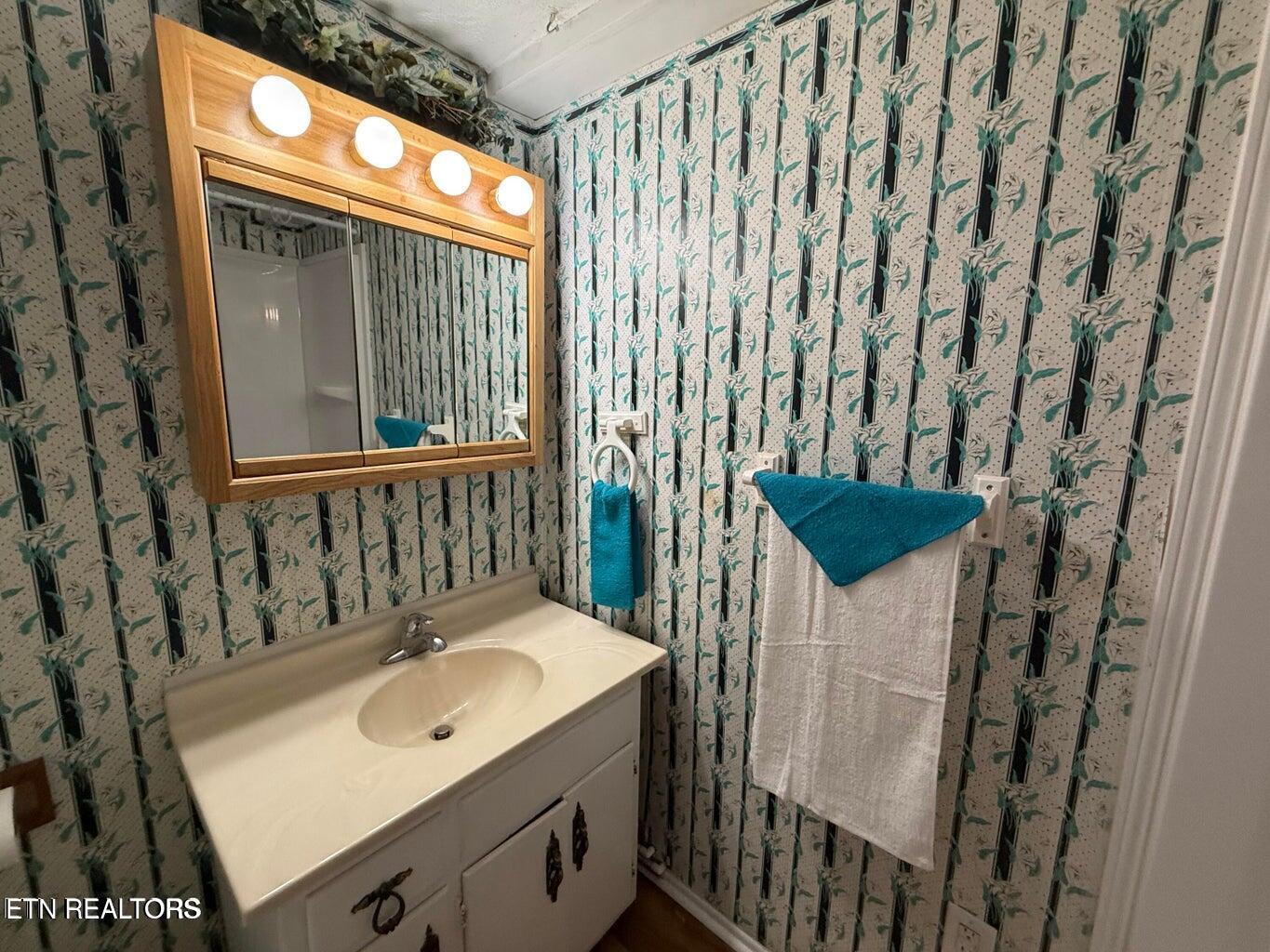 308 Mimosa Street Tazewell, TN 37879 - Photo 13 of 58 IMG_1252