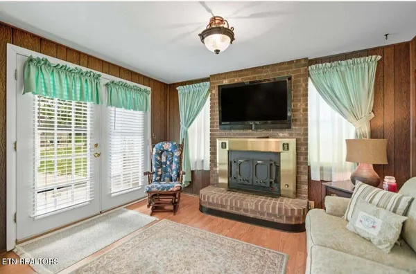 $324,500 | 308 Mimosa Street, Tazewell, TN 37879