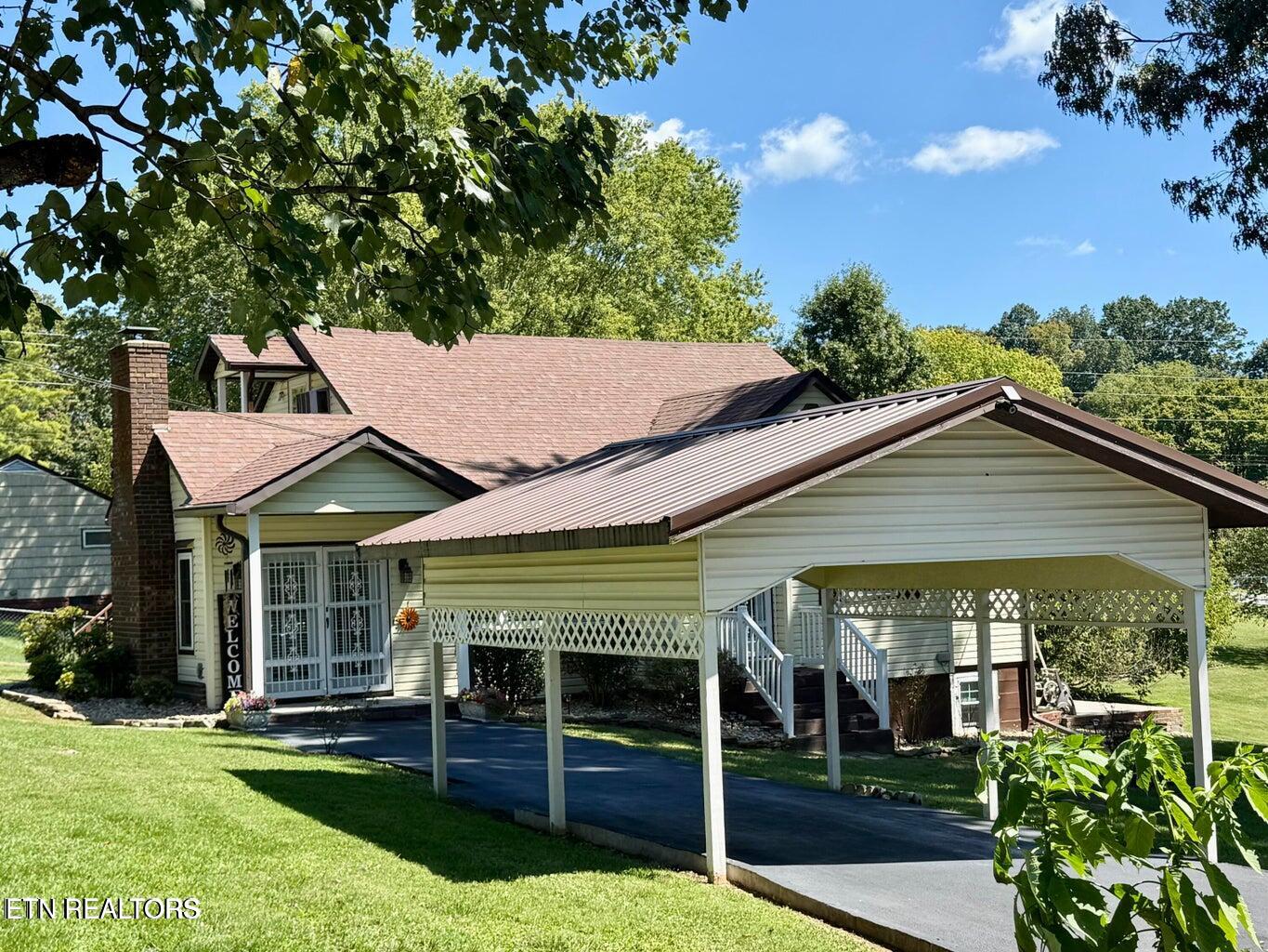 308 Mimosa Street Tazewell, TN 37879 - Photo 48 of 58 IMG_1217