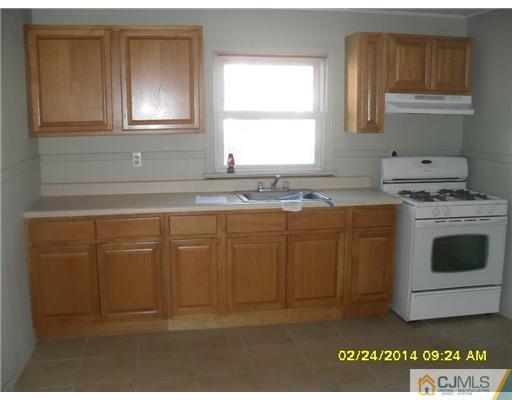 35 Conduit Way Colonia, NJ 07067 - Photo 2 of 8 Gallery Image 2