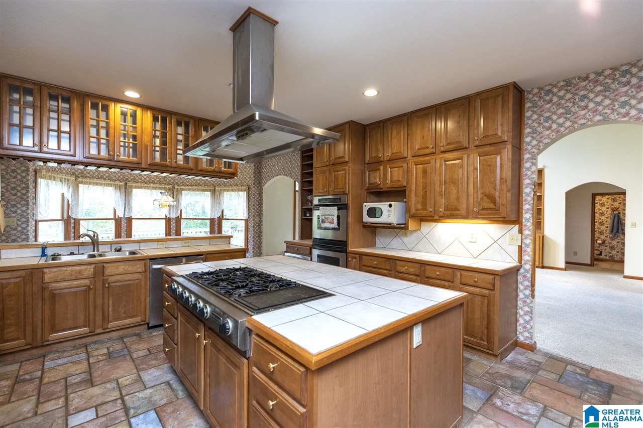 2249 Tyler Road Birmingham, AL 35226 - Photo 19 of 50