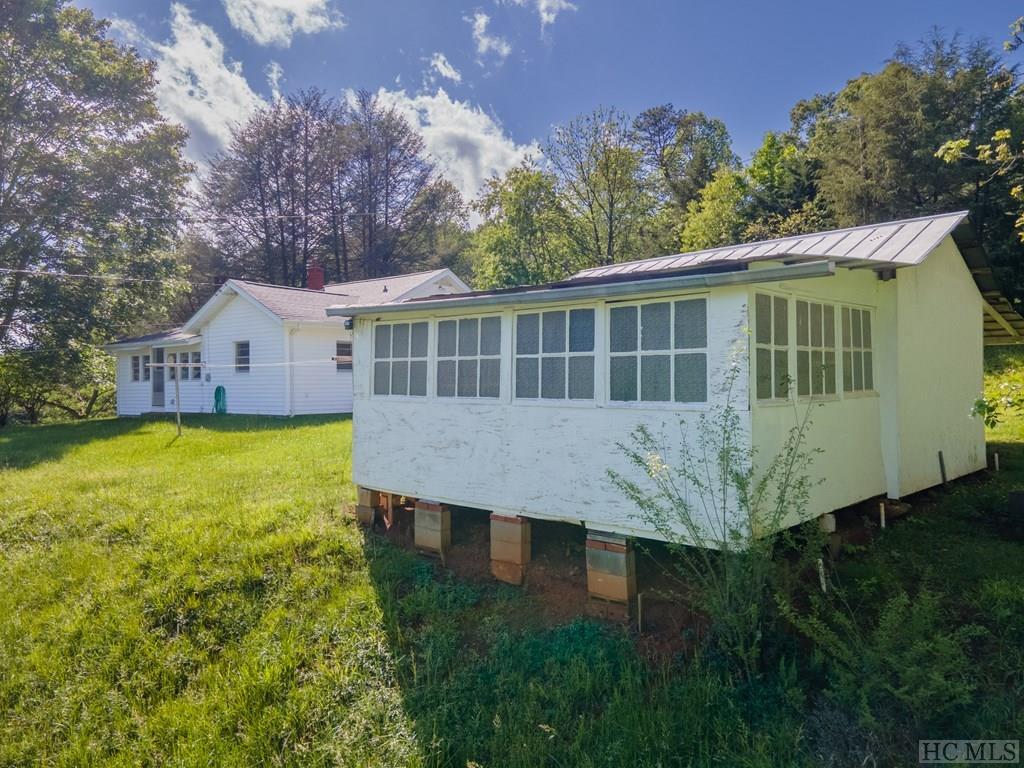 320 Cowee School Road Franklin, NC 28734 - Photo 40 of 64 Gallery Image 40