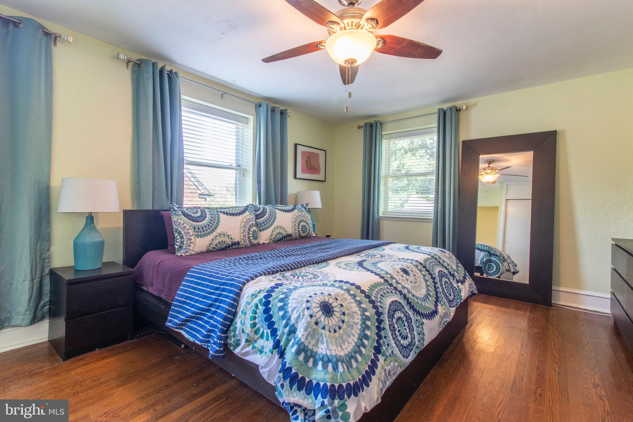 218 Hewett Road Wyncote, PA 19095 - Photo 12 of 21 Master bedroom