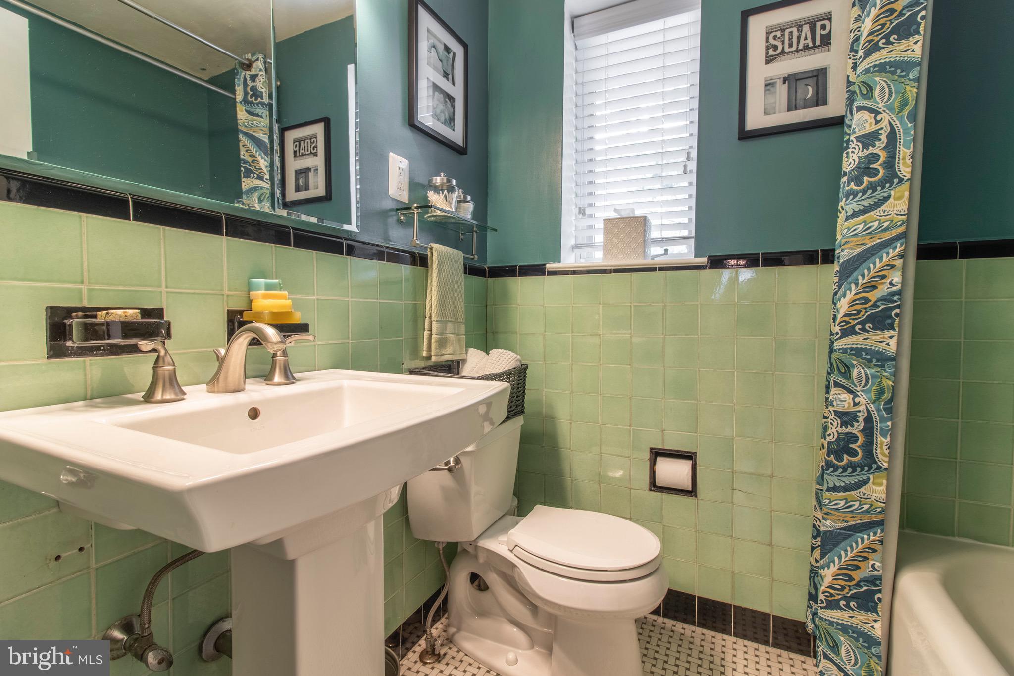 218 Hewett Road Wyncote, PA 19095 - Photo 17 of 21 Hall Bathroom