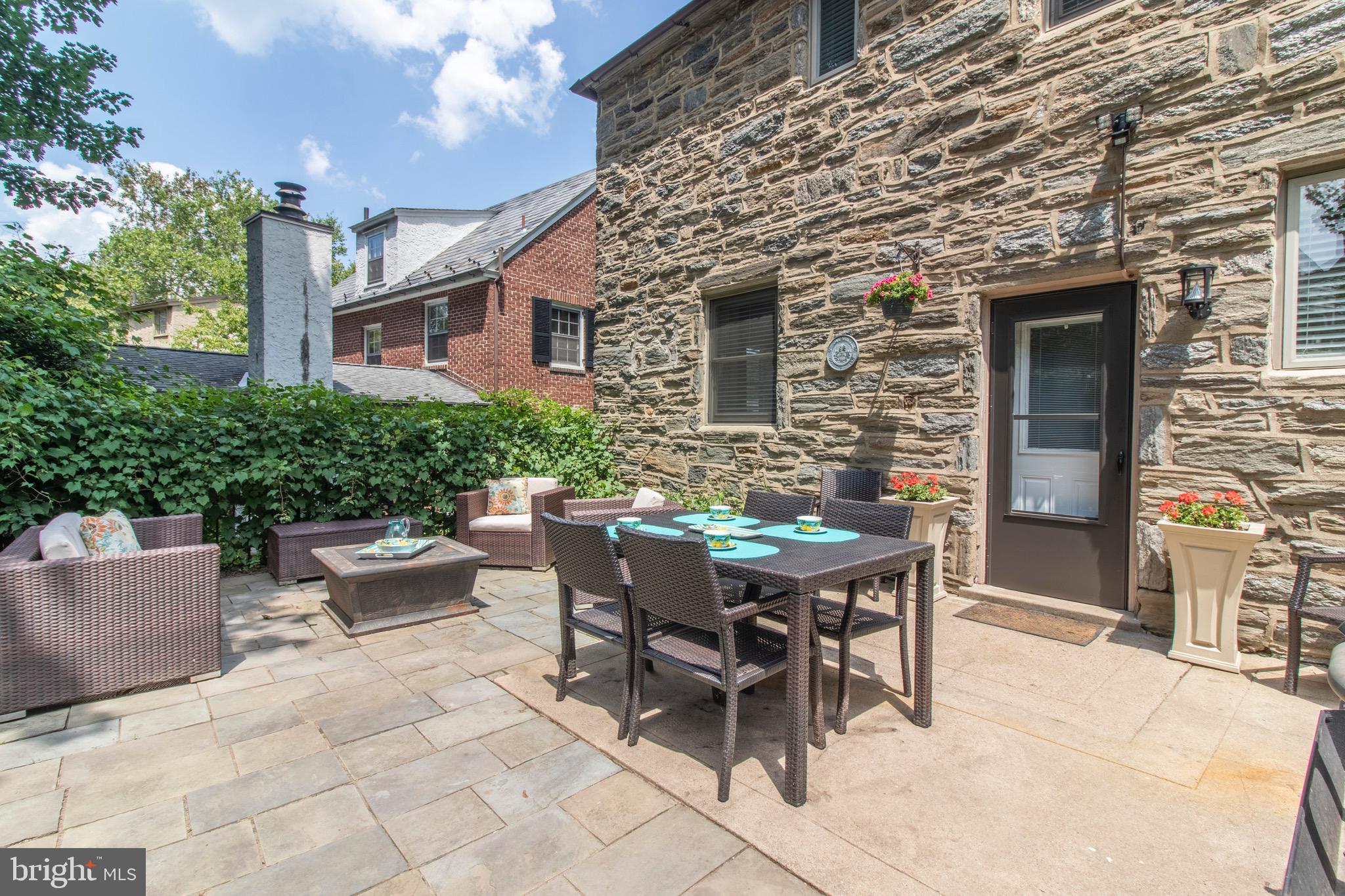 218 Hewett Road Wyncote, PA 19095 - Photo 20 of 21 Rear Patio