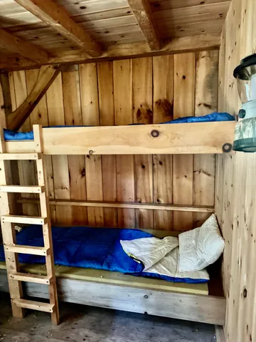 $269,000 | 90 Greens Island, Vinalhaven, ME 04863