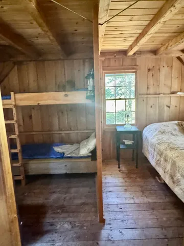 $269,000 | 90 Greens Island, Vinalhaven, ME 04863