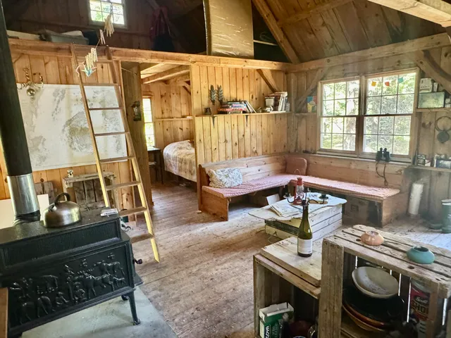 $269,000 | 90 Greens Island, Vinalhaven, ME 04863