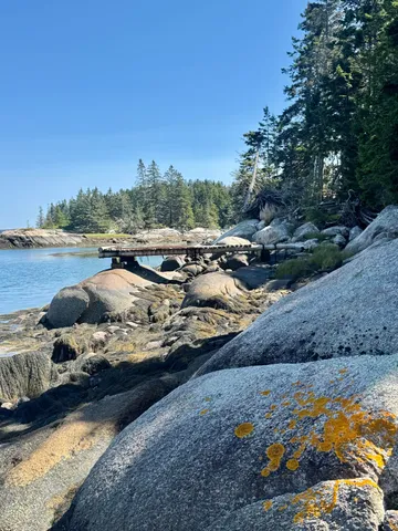 $269,000 | 90 Greens Island, Vinalhaven, ME 04863