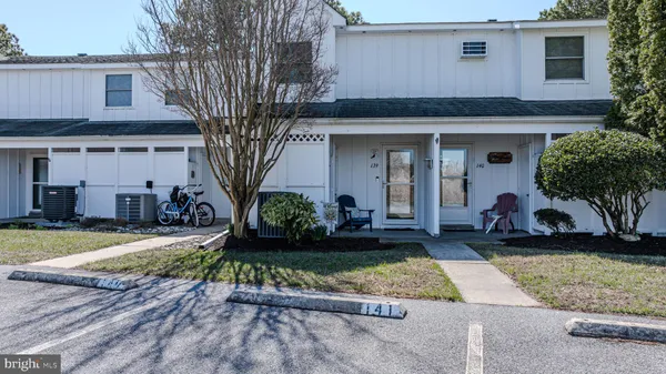 $370,000 | 38287 Cardinal Lane, Unit 139, Selbyville, DE 19975