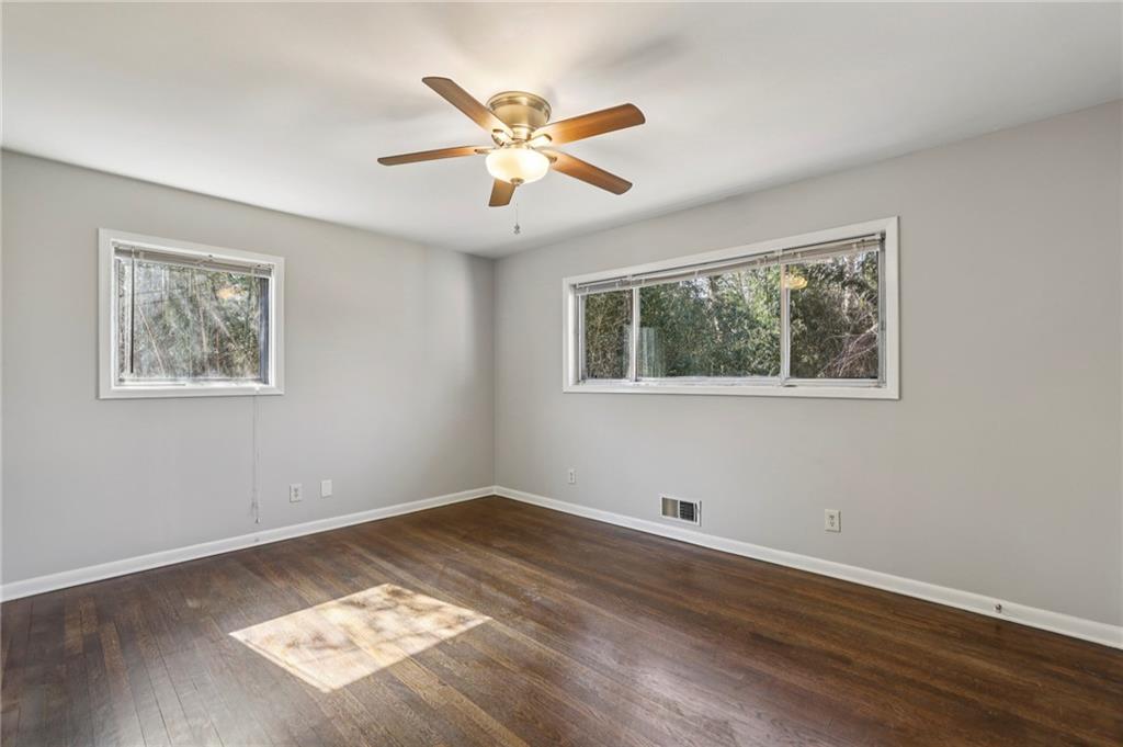 1050 Rays Road Stone Mountain, GA 30083 - Photo 15 of 26