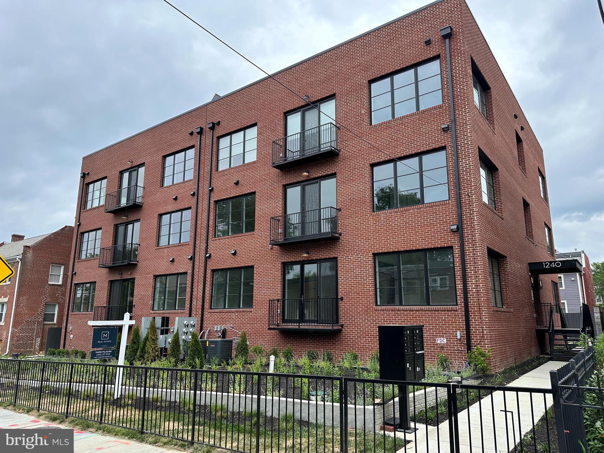 1240 Raum Street Northeast, Unit 21 Washington, DC 20002 - Photo 34 of 37