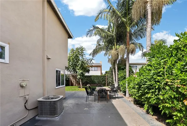 $6,300 | 8631 Larkport Drive, Huntington Beach, CA 92646