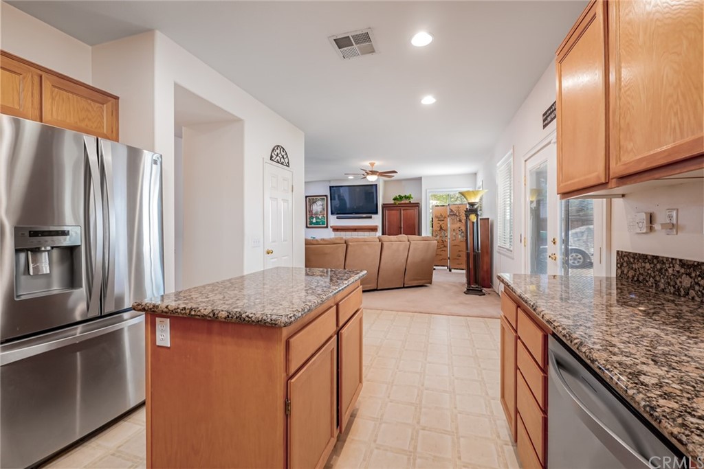 875 Windbound Avenue Beaumont, CA 92223 - Photo 15 of 54