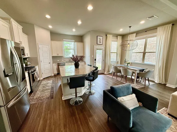 $2,200 | 2500 Meyer Cove, Unit B, Pflugerville, TX 78660