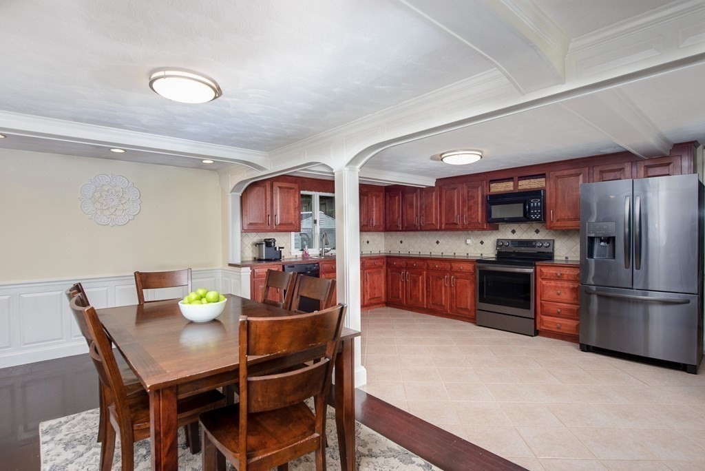 42 7 Star Road Groveland, MA 01834 - Photo 12 of 29 Gallery Image 12