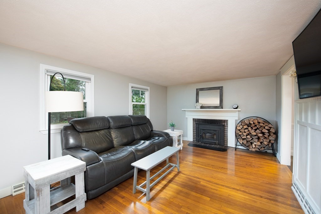42 7 Star Road Groveland, MA 01834 - Photo 14 of 29 Gallery Image 14