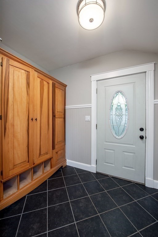 42 7 Star Road Groveland, MA 01834 - Photo 5 of 29 Gallery Image 5