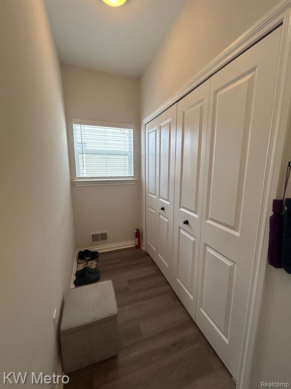 2323 East Maple Road Troy, MI 48083 - Photo 9 of 17