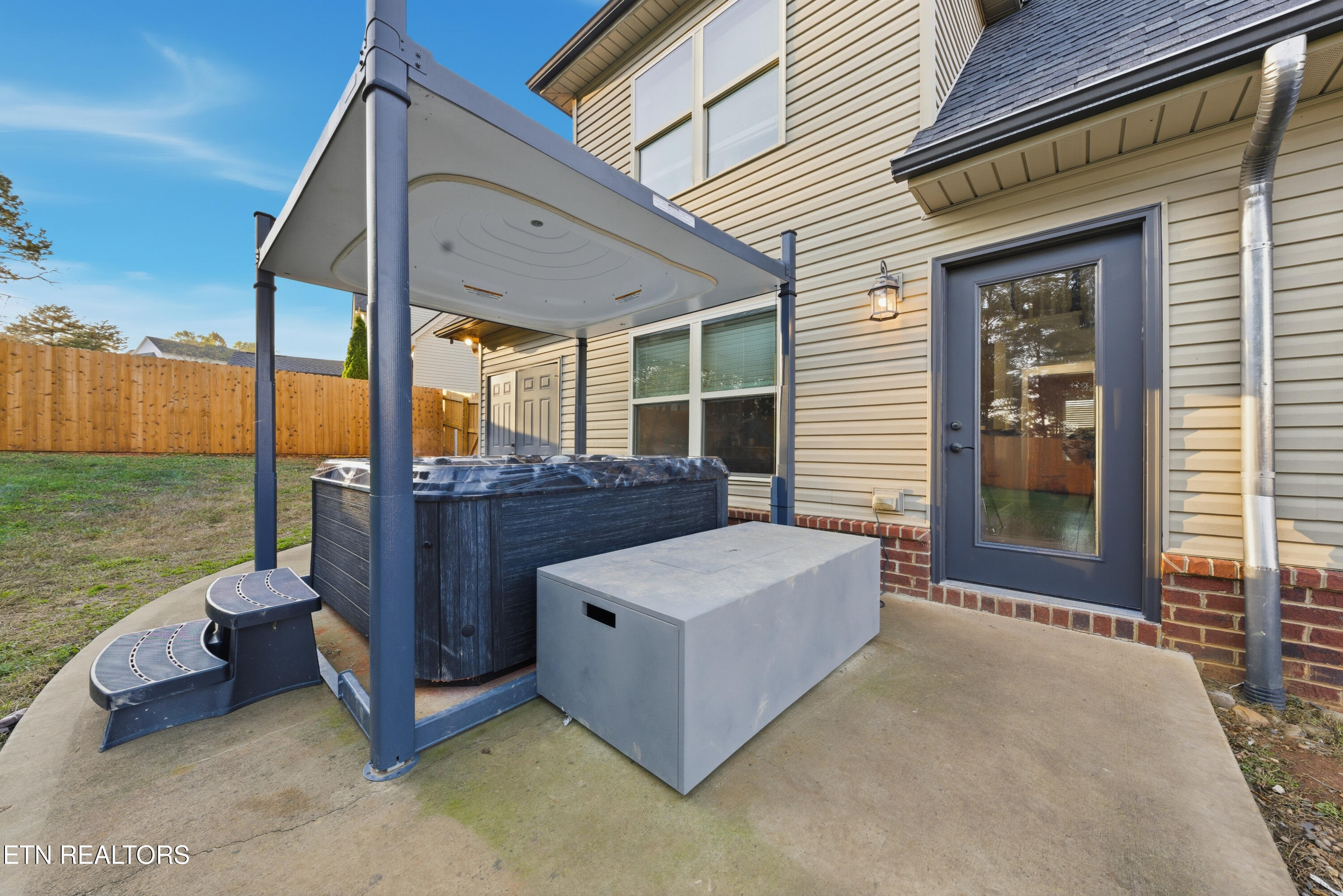 1316 Fox Ridge Drive Powell, TN 37849 - Photo 33 of 41 Back of home