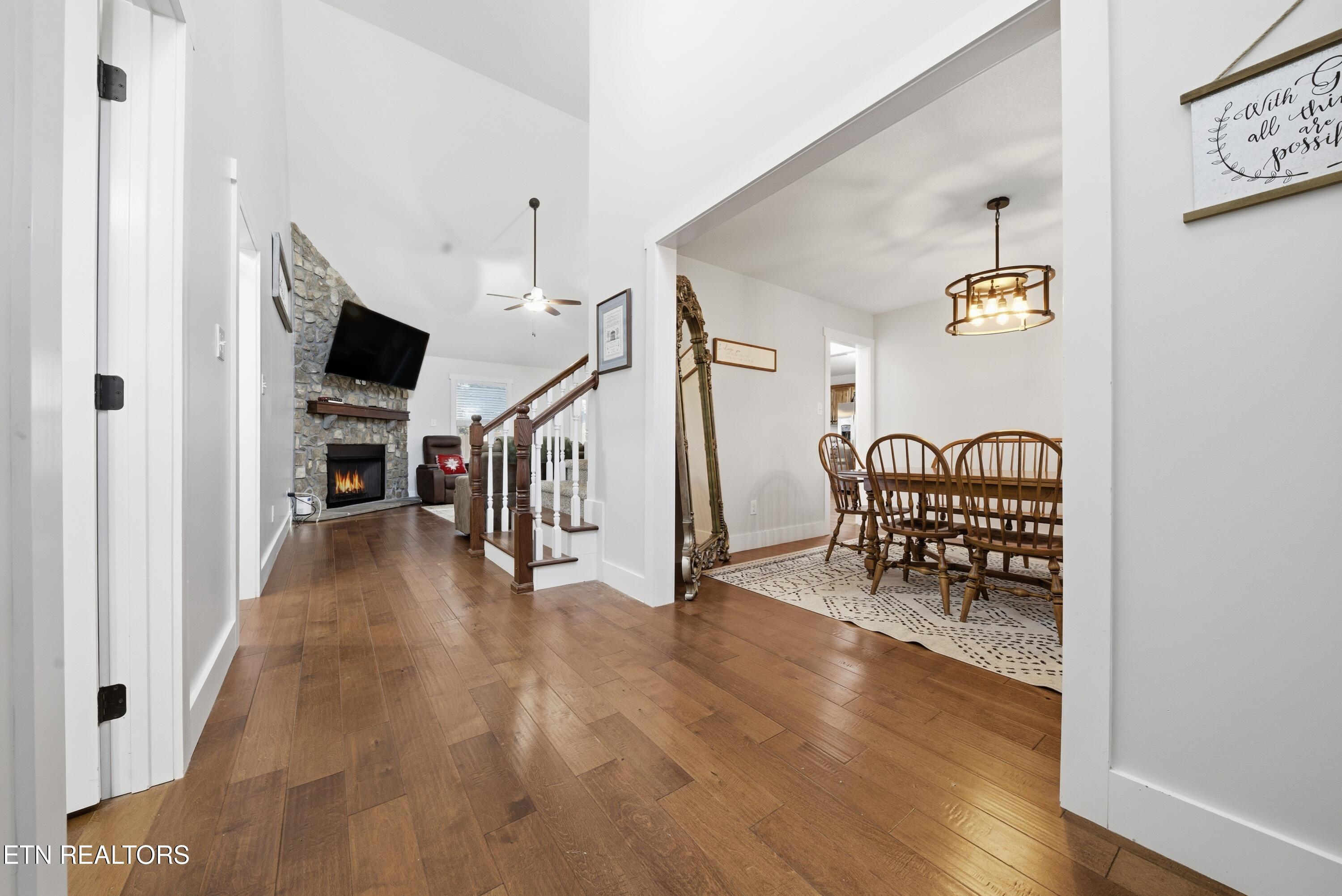1316 Fox Ridge Drive Powell, TN 37849 - Photo 5 of 41 Dining to family room