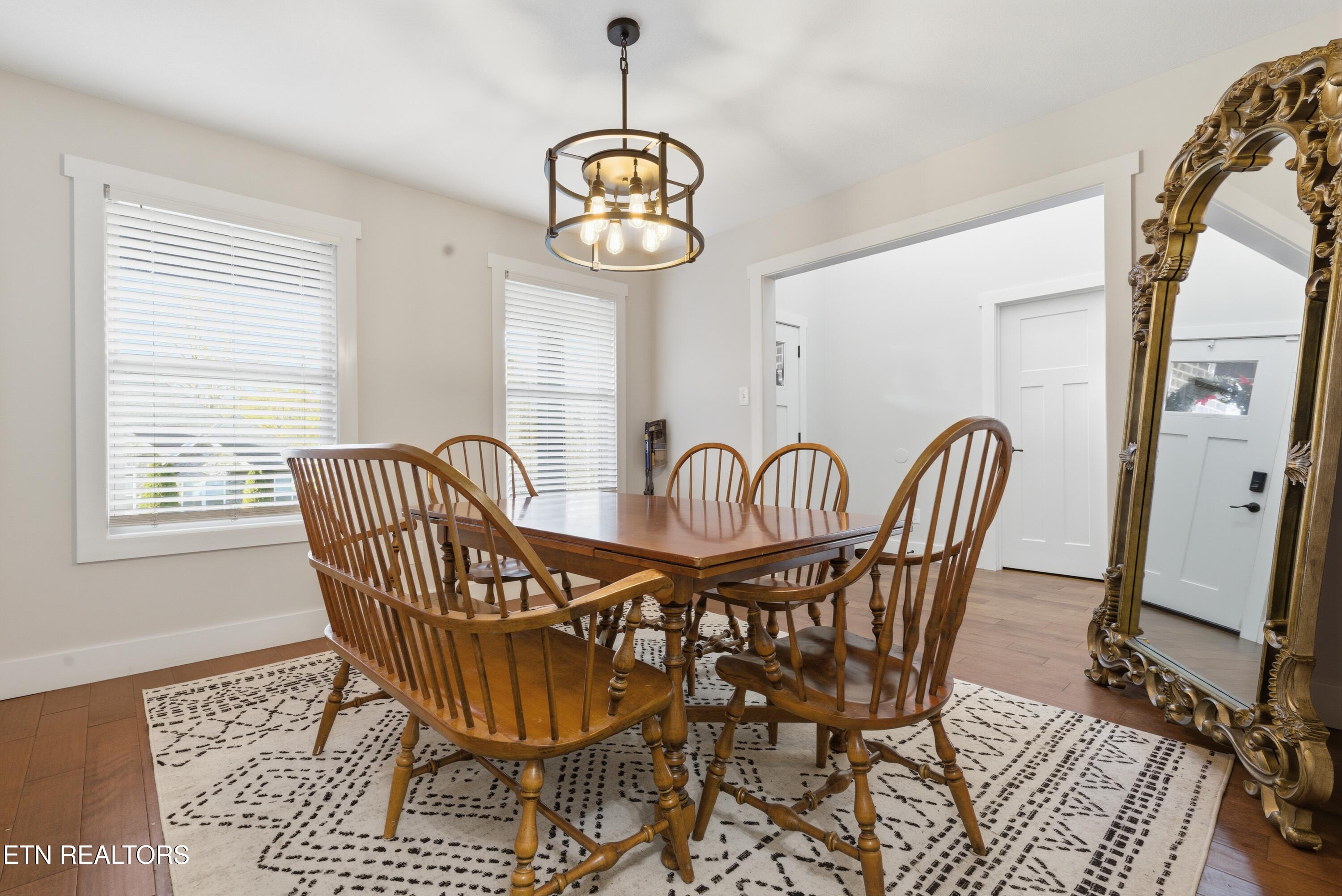1316 Fox Ridge Drive Powell, TN 37849 - Photo 6 of 41 Dining area or room for an office