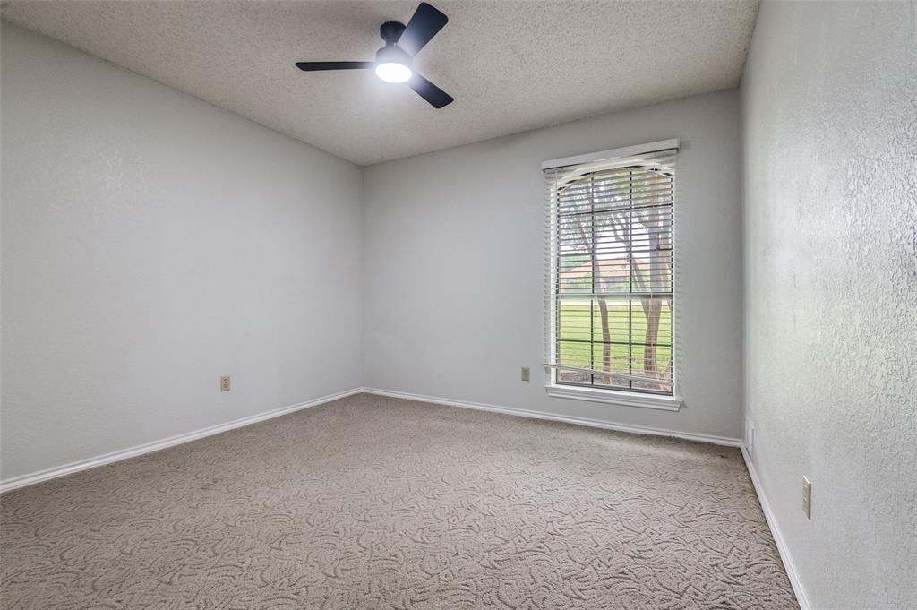 3470 Oak Tree Lane Midlothian, TX 76065 - Photo 7 of 12