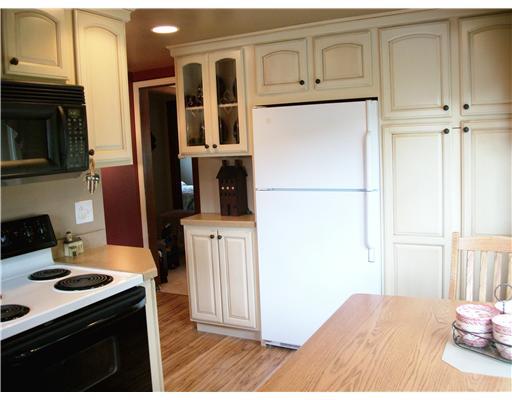 309 Aiken Road New Castle, PA 16101 - Photo 6 of 13 Kitchen.