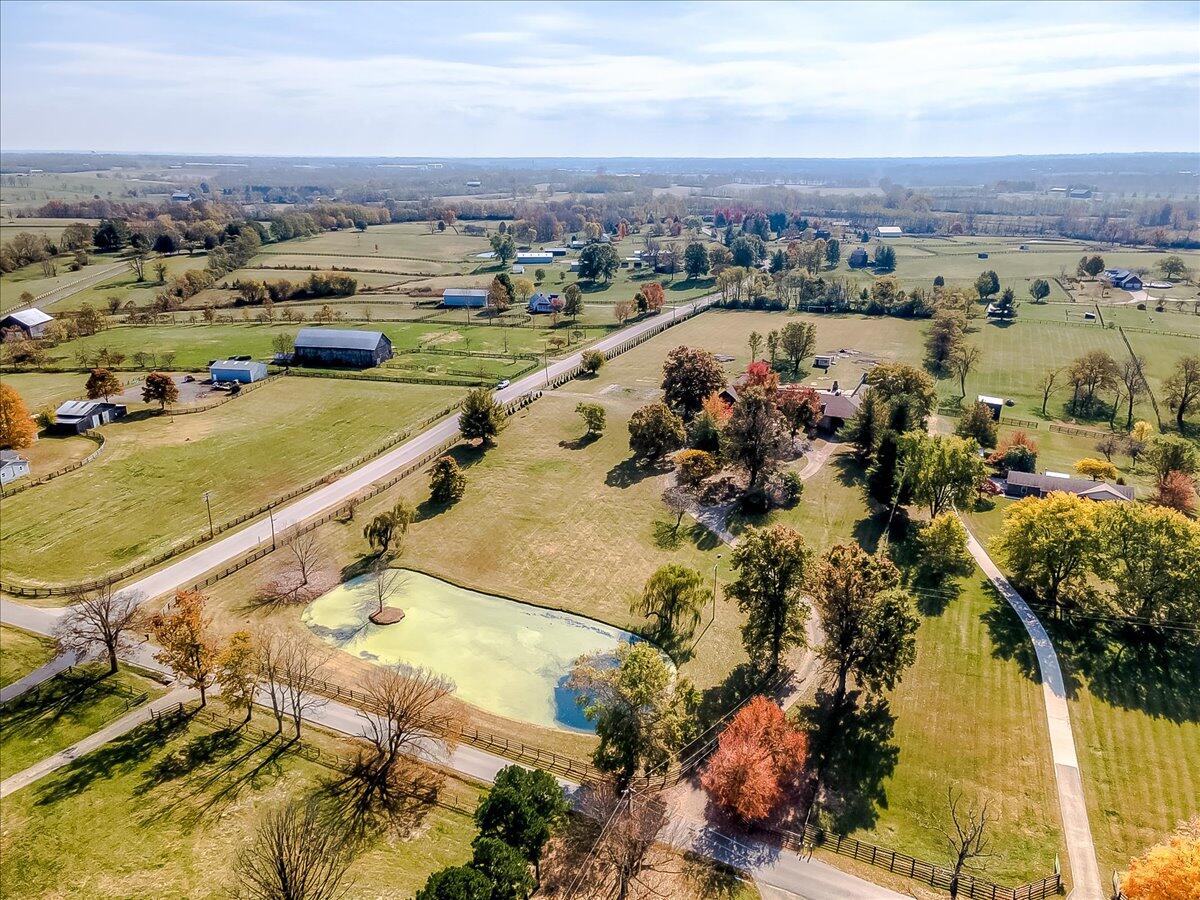 5376 Stewart Road Lexington, KY 40516 - Photo 94 of 98 4