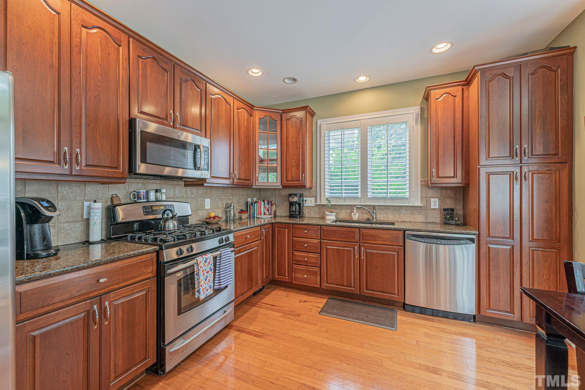 9515 Dellbrook Court Raleigh, NC 27617 - Photo 14 of 30 Gallery Image 14