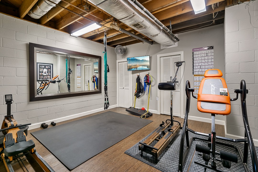 1180 Mt Vernon Road Cookeville, TN 38501 - Photo 32 of 48 a view of a room with gym equipment