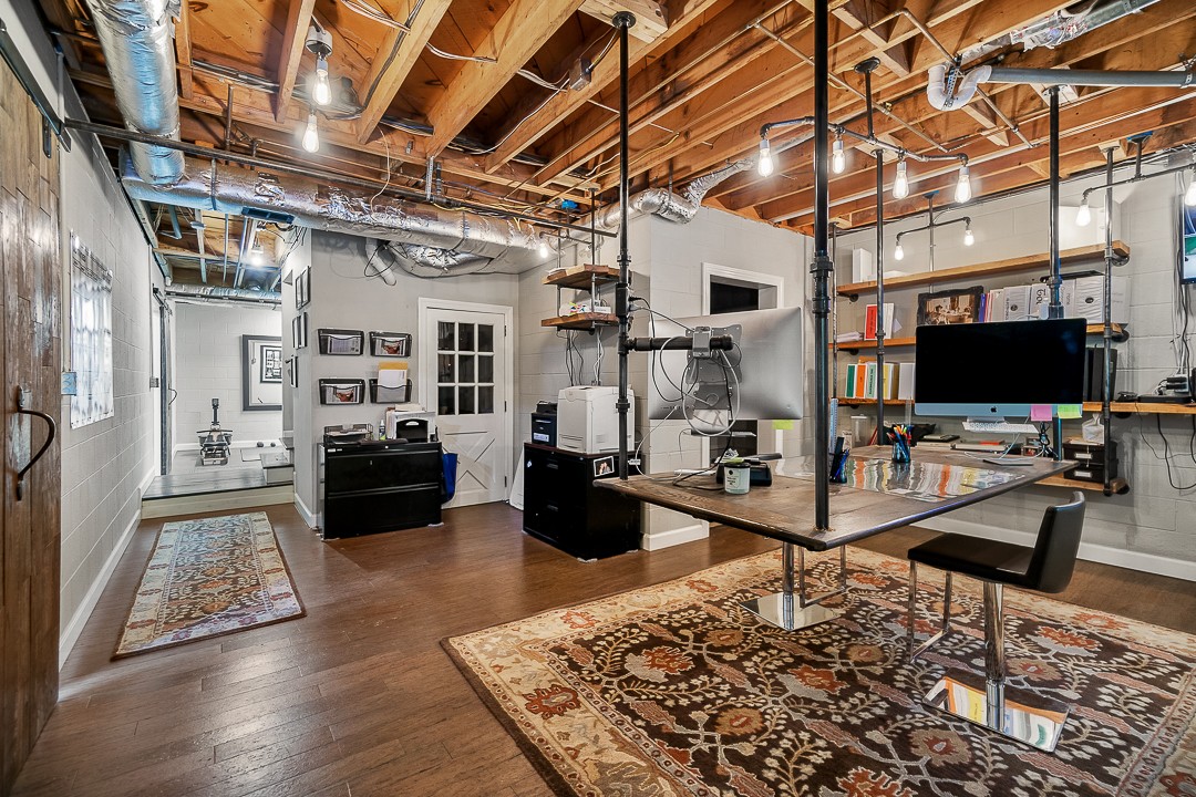 1180 Mt Vernon Road Cookeville, TN 38501 - Photo 34 of 48 a living room with lots of furniture and a flat screen tv