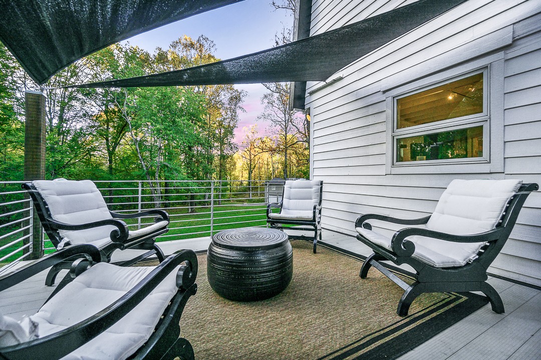 1180 Mt Vernon Road Cookeville, TN 38501 - Photo 43 of 48 a view of a chairs and table in the balcony