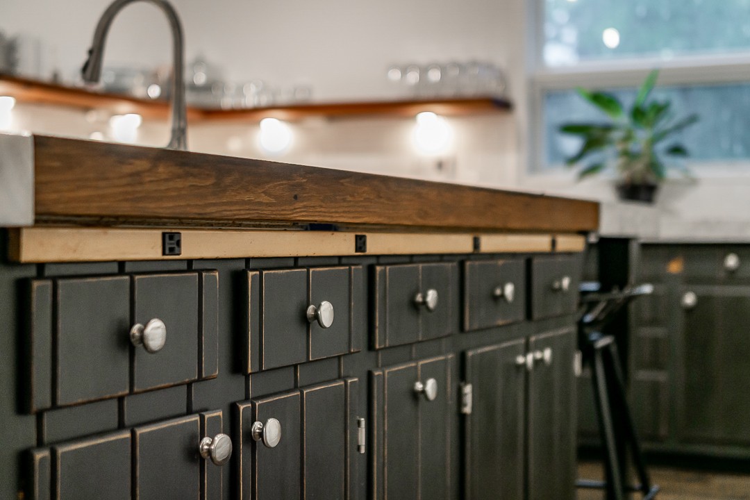 1180 Mt Vernon Road Cookeville, TN 38501 - Photo 9 of 48 a close view of sliding door