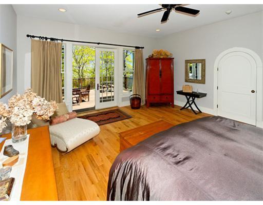 40 Royall Road East Boothbay, ME 04544 - Photo 13 of 25 Master Bedroom. One of three master...
