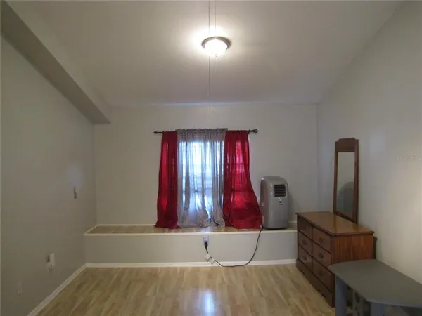 $2,650 | 7807 North Matanzas Avenue, Tampa, FL 33614
