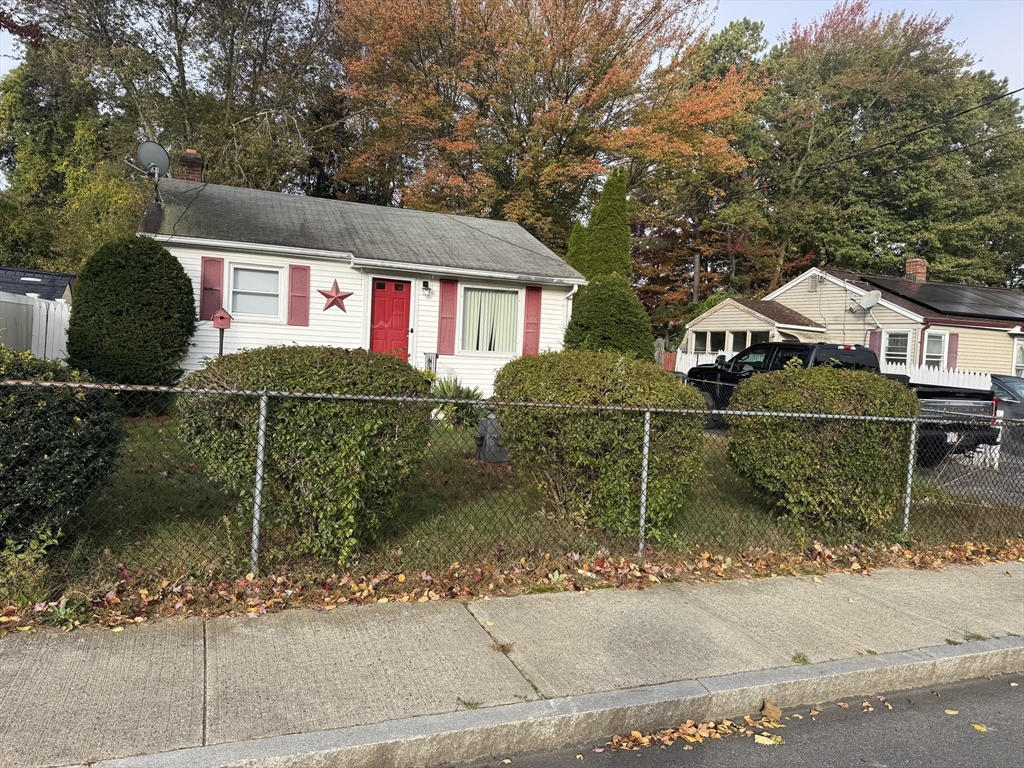 76 Kent Road Springfield, MA 01129 - Photo 2 of 2 Gallery Image 2